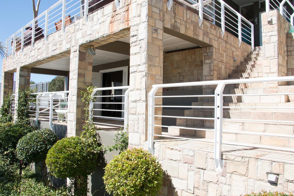 4 On Montagu Accommodation Mossel Bay Exterior foto