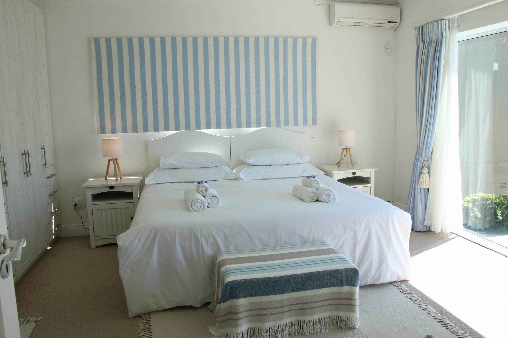 4 On Montagu Accommodation Mossel Bay Exterior foto