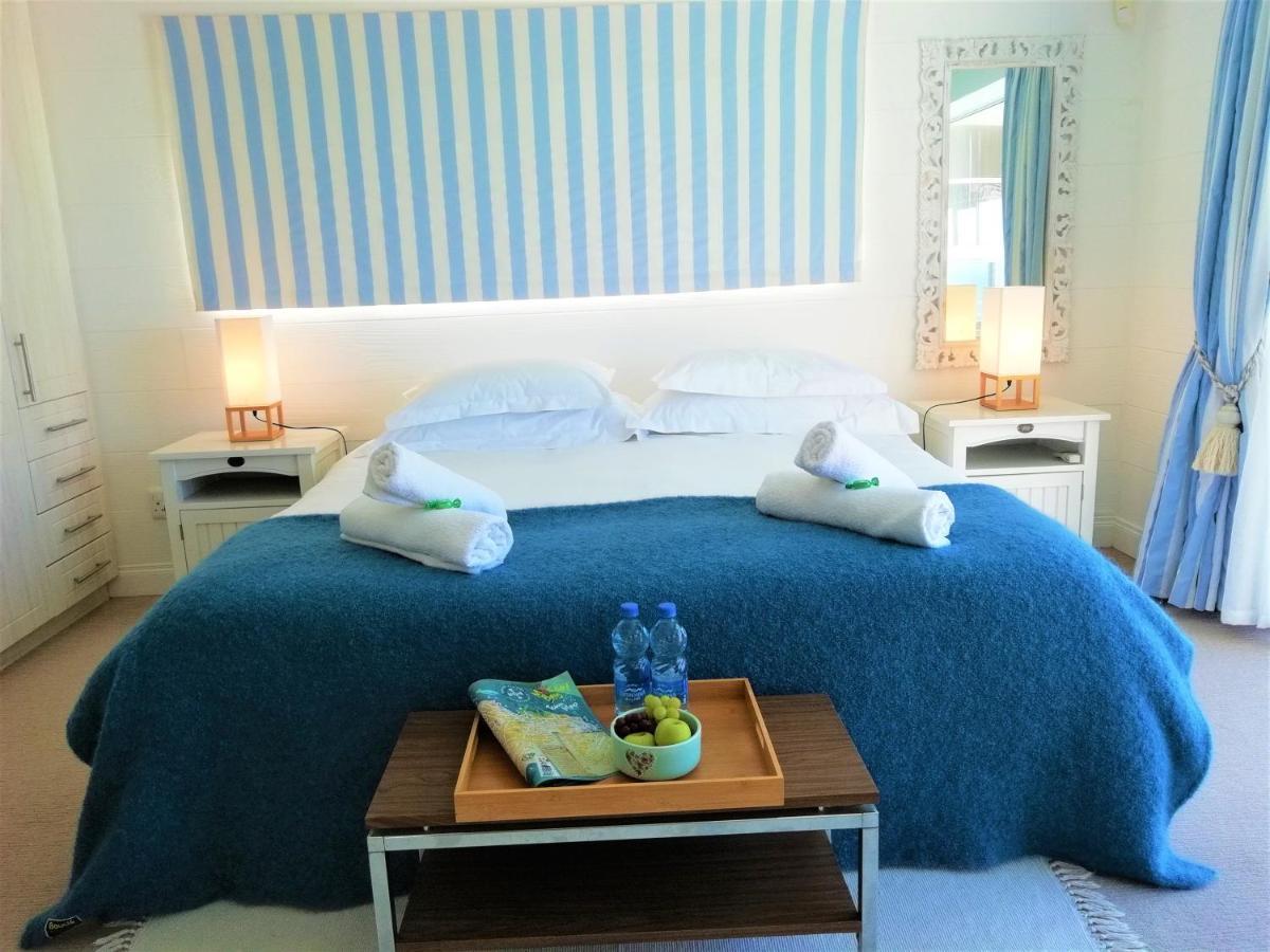 4 On Montagu Accommodation Mossel Bay Exterior foto